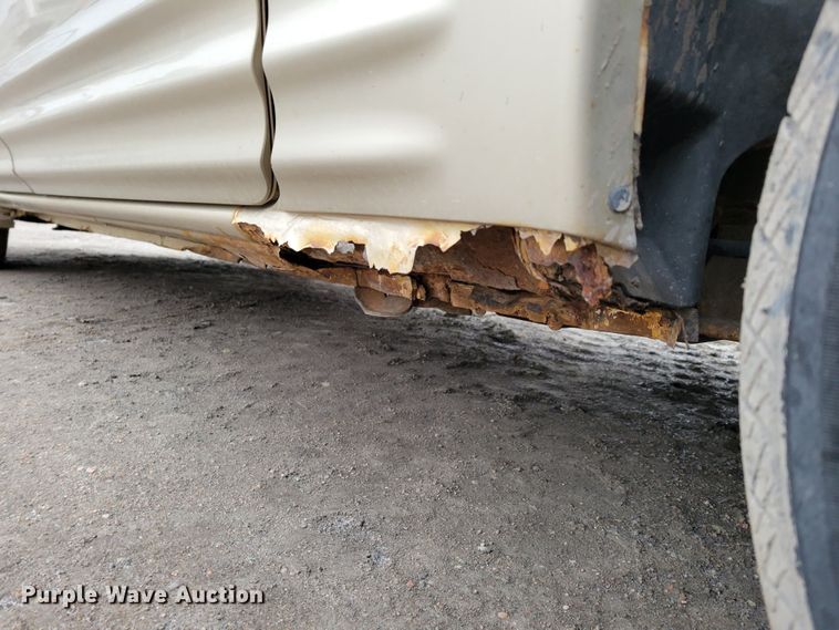 image for item MC9587 2001 Chrysler Town & Country LXi  van