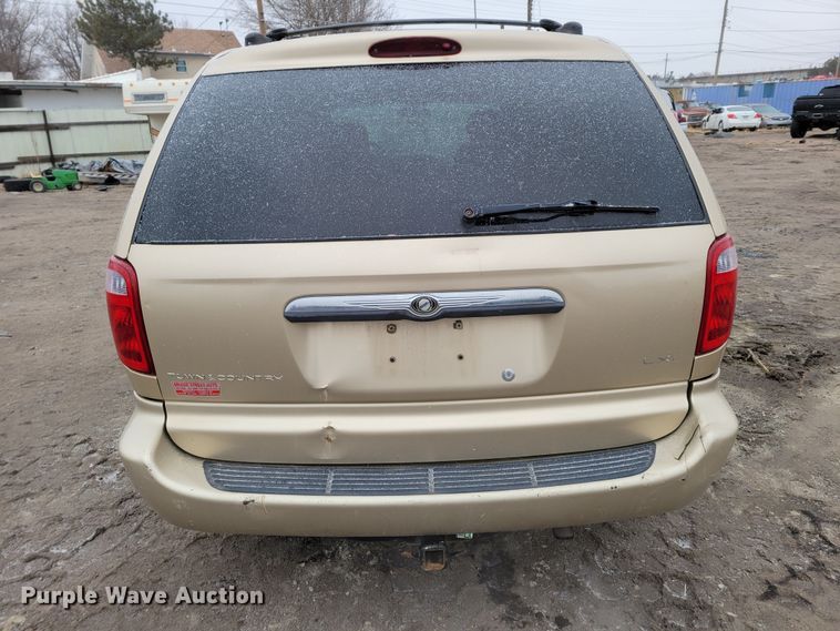 image for item MC9587 2001 Chrysler Town & Country LXi  van