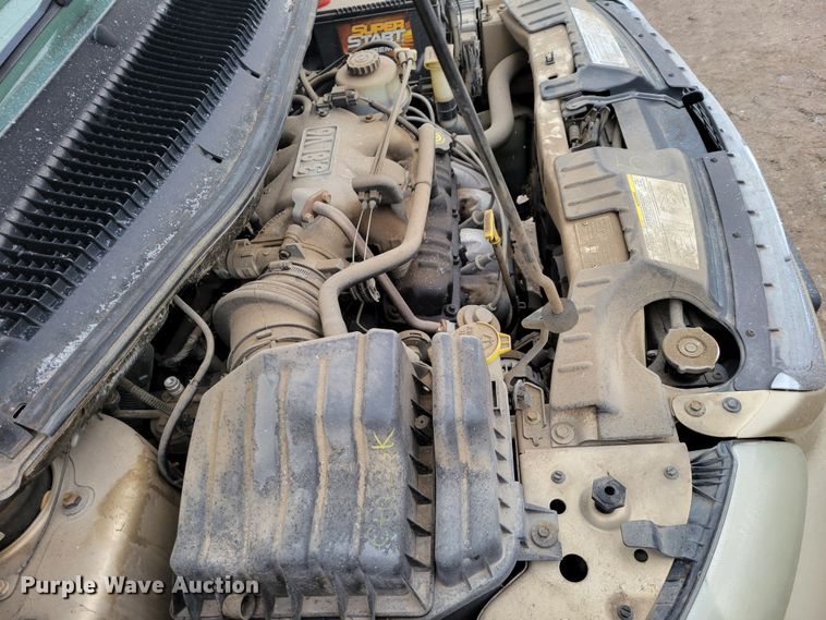 image for item MC9587 2001 Chrysler Town & Country LXi  van