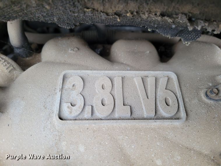 image for item MC9587 2001 Chrysler Town & Country LXi  van