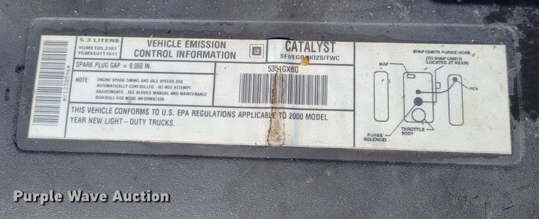 image for item MC9602 2000 Chevrolet Silverado 1500  Ext. Cab pickup truck