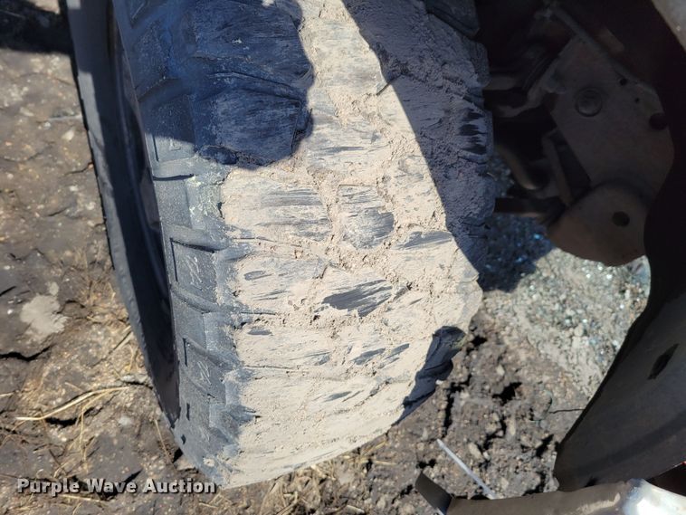 image for item MC9602 2000 Chevrolet Silverado 1500  Ext. Cab pickup truck