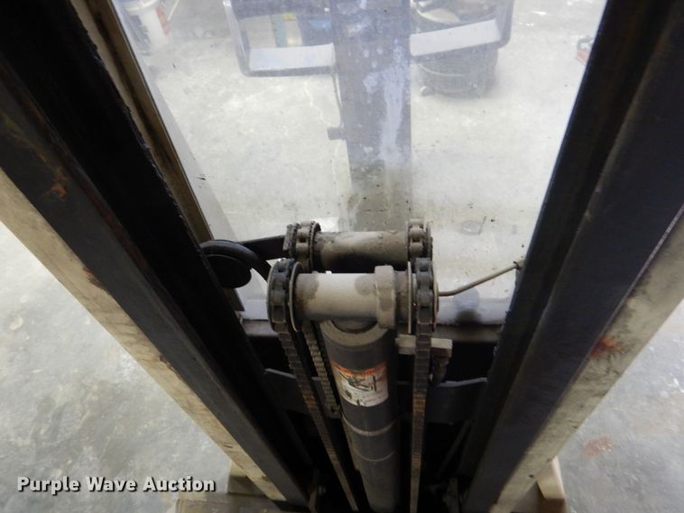 image for item MC9794 Crown 20MT  forklift