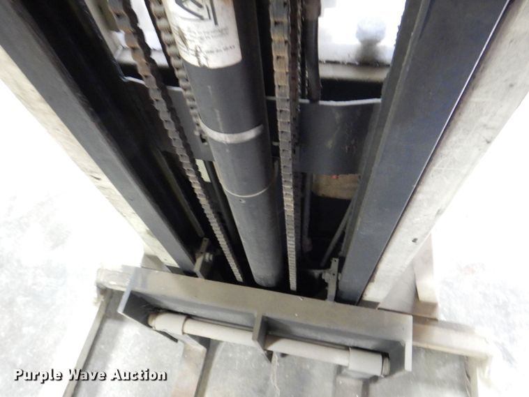 image for item MC9794 Crown 20MT  forklift