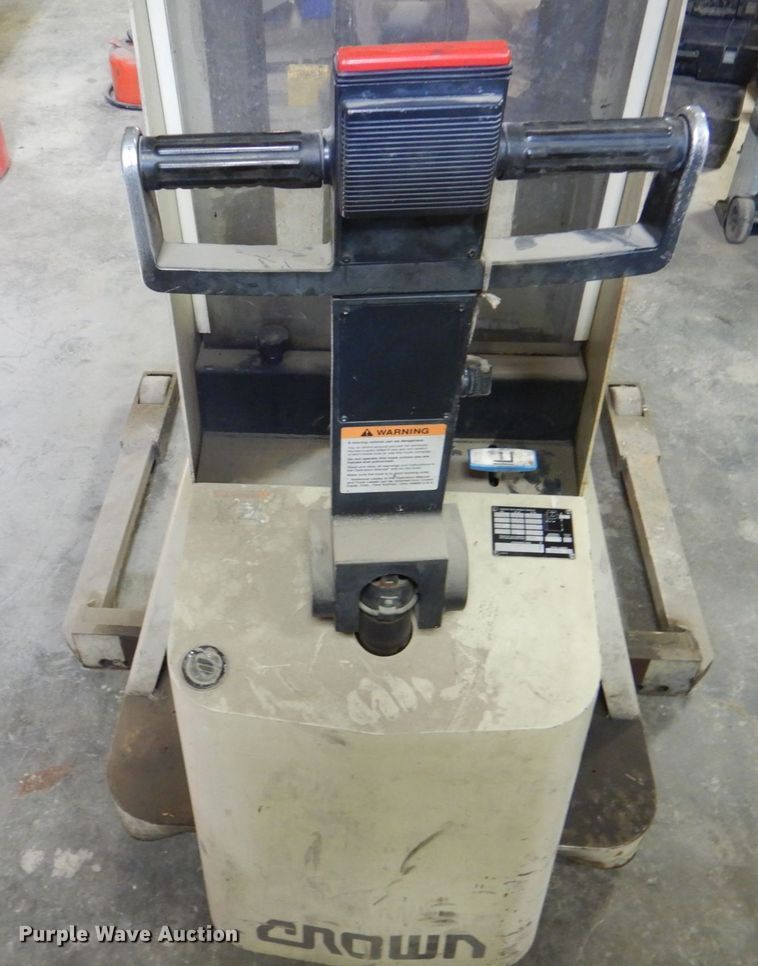 image for item MC9794 Crown 20MT  forklift