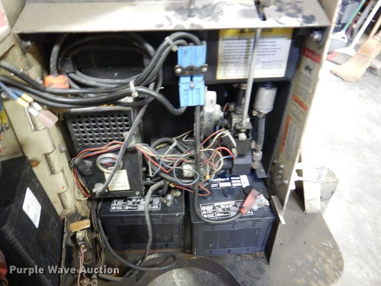 image for item MC9794 Crown 20MT  forklift