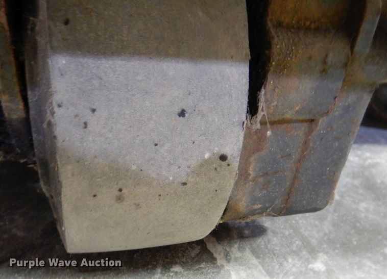 image for item MC9794 Crown 20MT  forklift