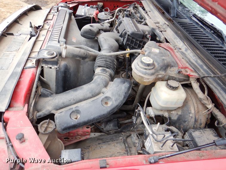 image for item MC9804 2005 Ford F350 Super Duty XLT  pickup truck