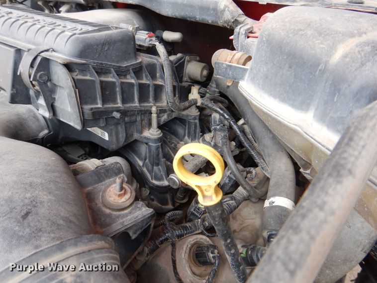 image for item MC9804 2005 Ford F350 Super Duty XLT  pickup truck