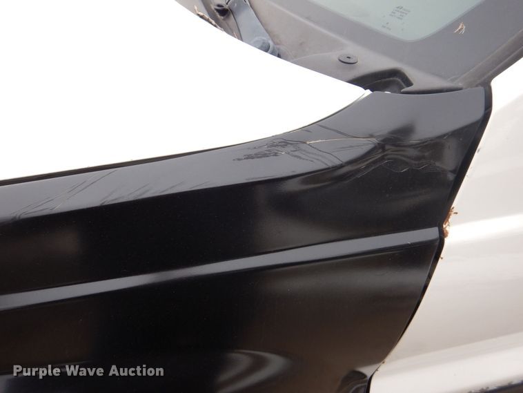 image for item MC9813 2004 Jeep Grand Cherokee  SUV