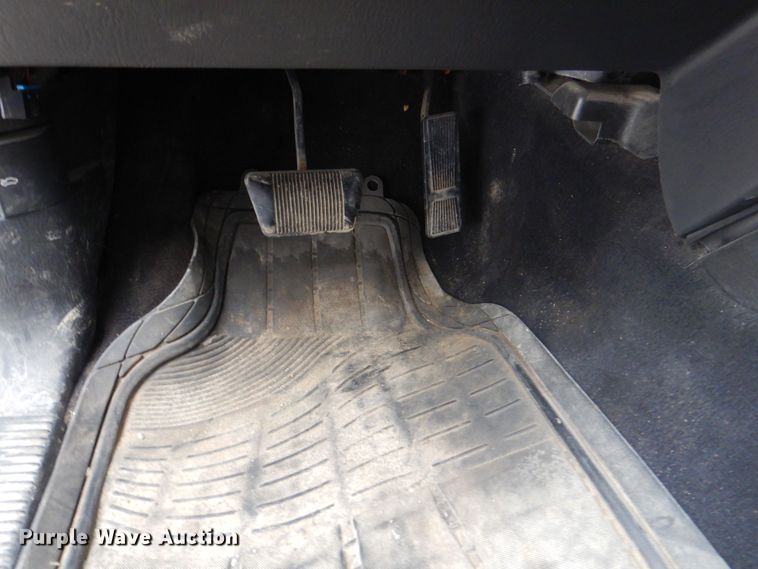 image for item MC9813 2004 Jeep Grand Cherokee  SUV