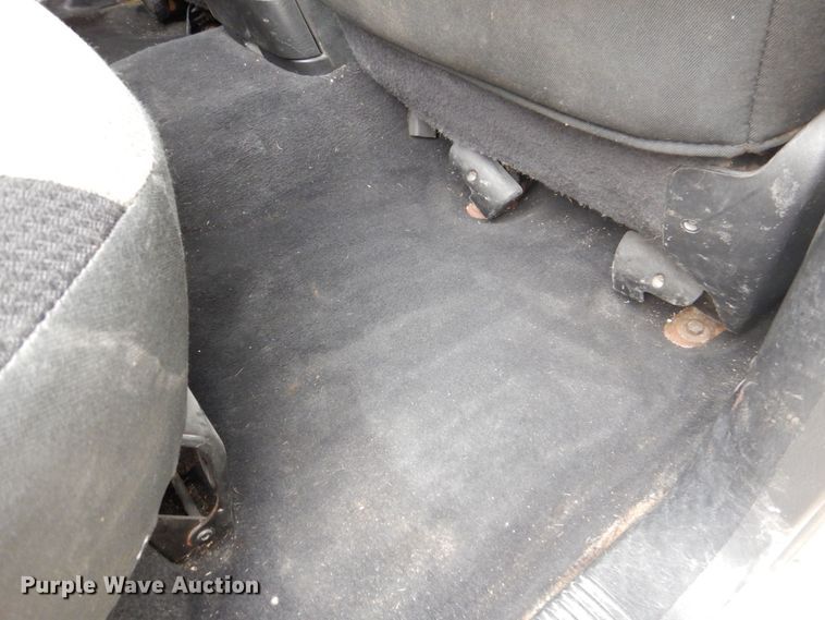 image for item MC9813 2004 Jeep Grand Cherokee  SUV