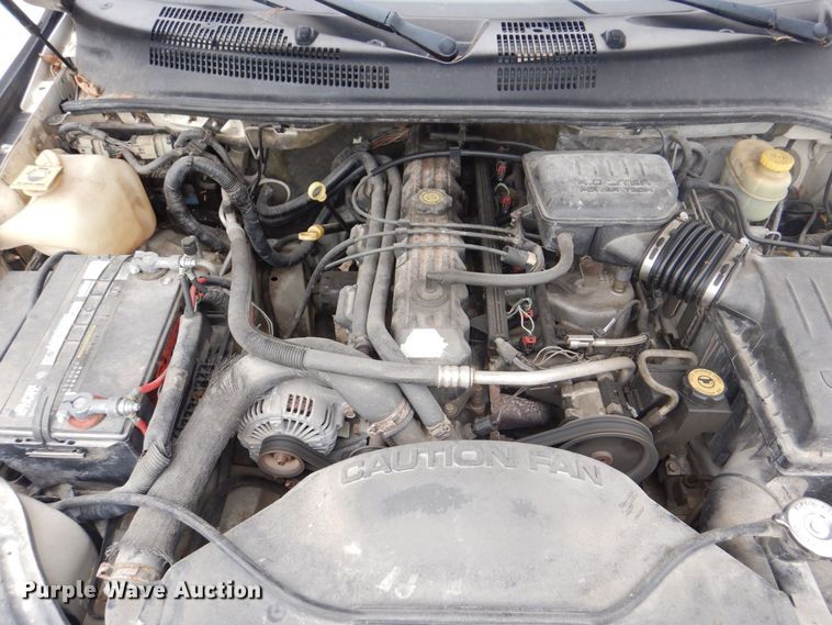 image for item MC9813 2004 Jeep Grand Cherokee  SUV