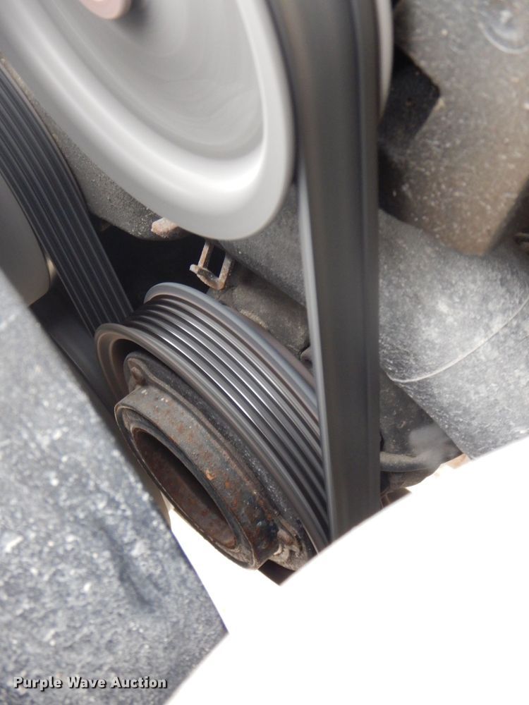 image for item MC9813 2004 Jeep Grand Cherokee  SUV