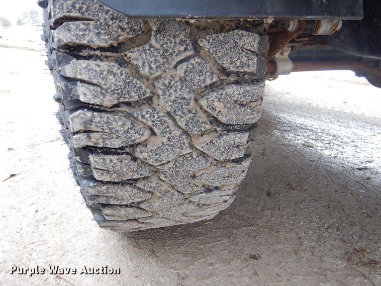 image for item MC9813 2004 Jeep Grand Cherokee  SUV