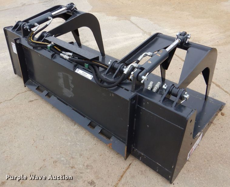 image for item MC9824 JCT  72" W skid steer grapple bucket