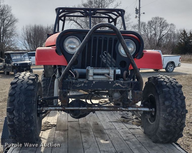 image for item MD9303 1975 Jeep CJ