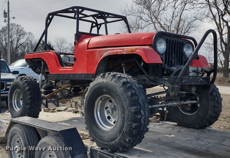 image for item MD9303 1975 Jeep CJ