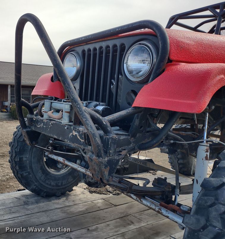 image for item MD9303 1975 Jeep CJ