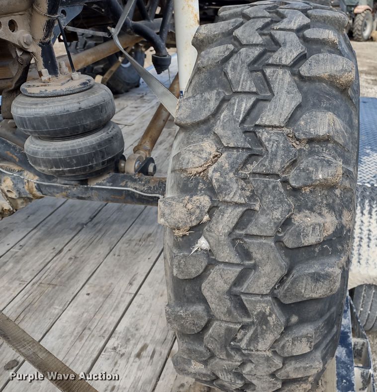 image for item MD9303 1975 Jeep CJ