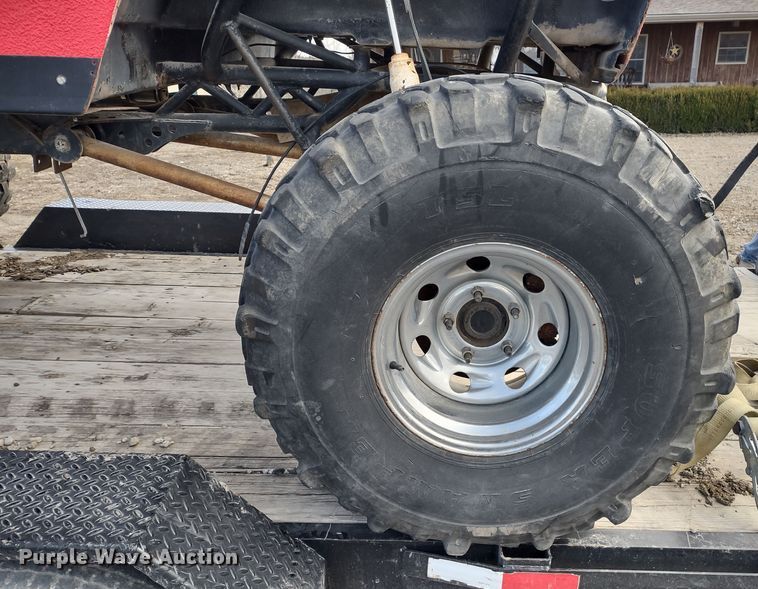 image for item MD9303 1975 Jeep CJ