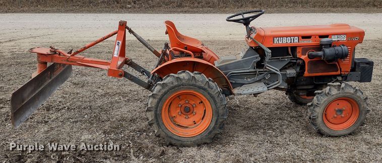 image for item MD9304 Kubota B6100 HST-D  MFWD tractor