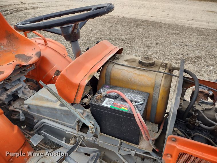 image for item MD9304 Kubota B6100 HST-D  MFWD tractor