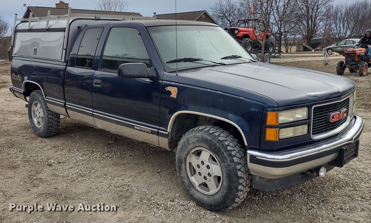 image for item MD9305 1995 GMC Sierra K1500  pickup truck