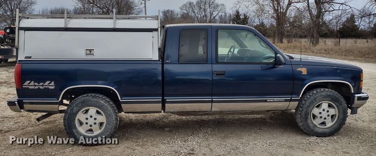 image for item MD9305 1995 GMC Sierra K1500  pickup truck