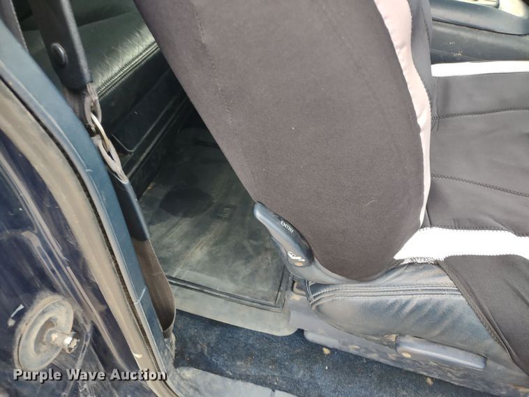 image for item MD9305 1995 GMC Sierra K1500  pickup truck