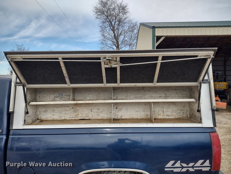 image for item MD9305 1995 GMC Sierra K1500  pickup truck