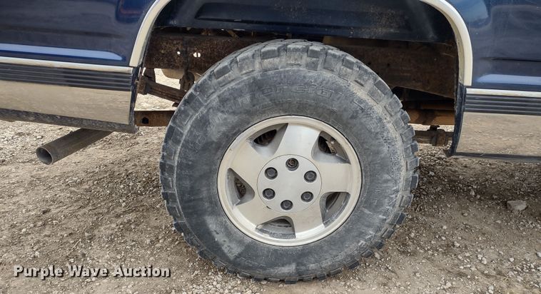 image for item MD9305 1995 GMC Sierra K1500  pickup truck