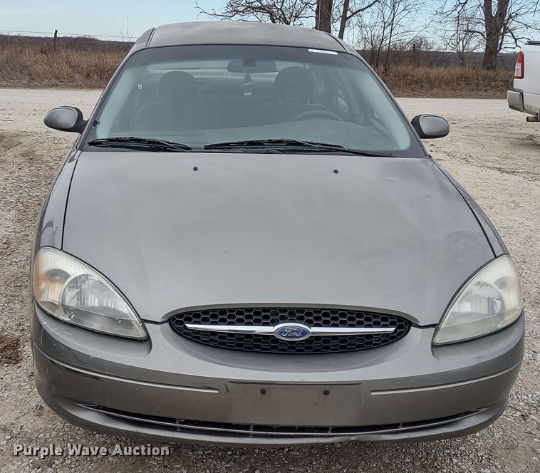 image for item MD9306 2003 Ford Taurus