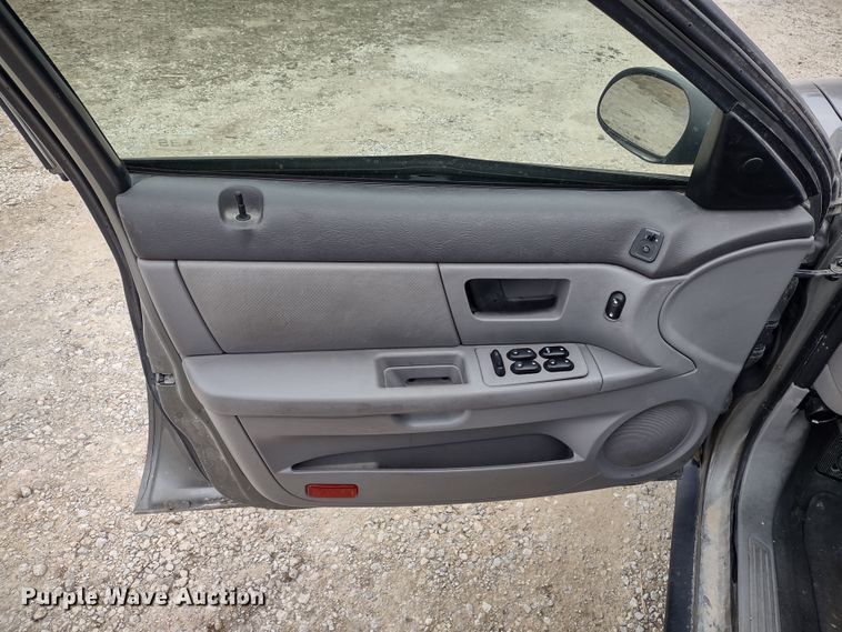 image for item MD9306 2003 Ford Taurus