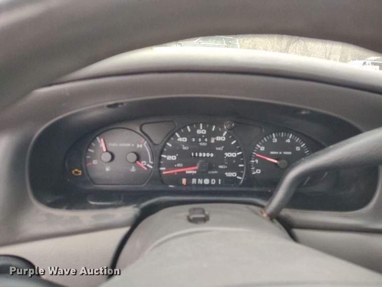 image for item MD9306 2003 Ford Taurus