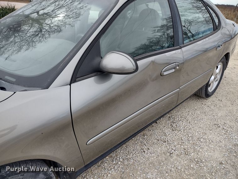 image for item MD9306 2003 Ford Taurus