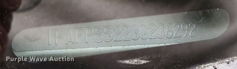 image for item MD9306 2003 Ford Taurus