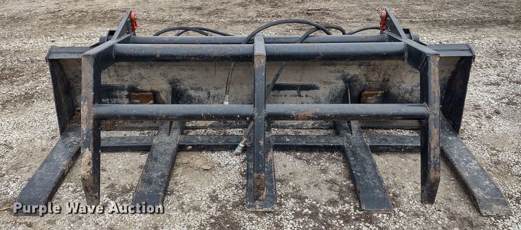 image for item MD9307 Dymax 210D5  skid steer grapple bucket