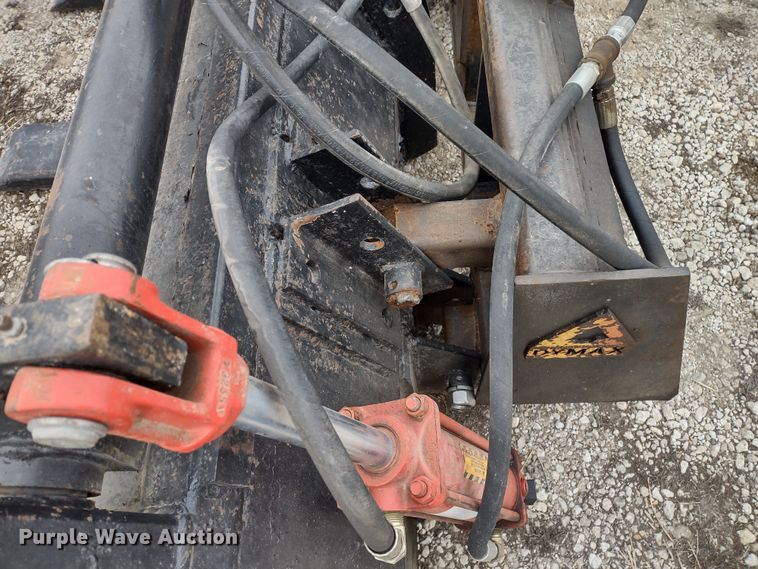 image for item MD9307 Dymax 210D5  skid steer grapple bucket