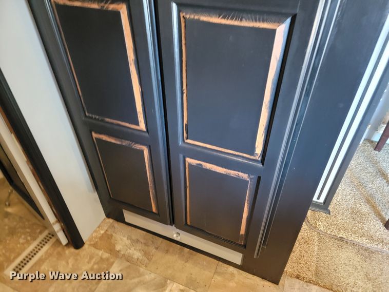 image for item ME9755 2013 Jayco Pinnacle  camper