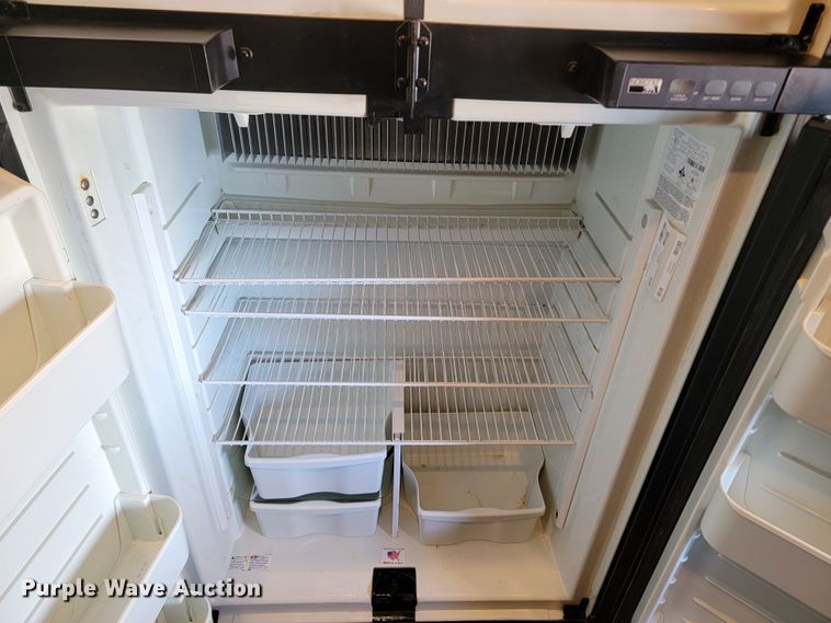 image for item ME9755 2013 Jayco Pinnacle  camper