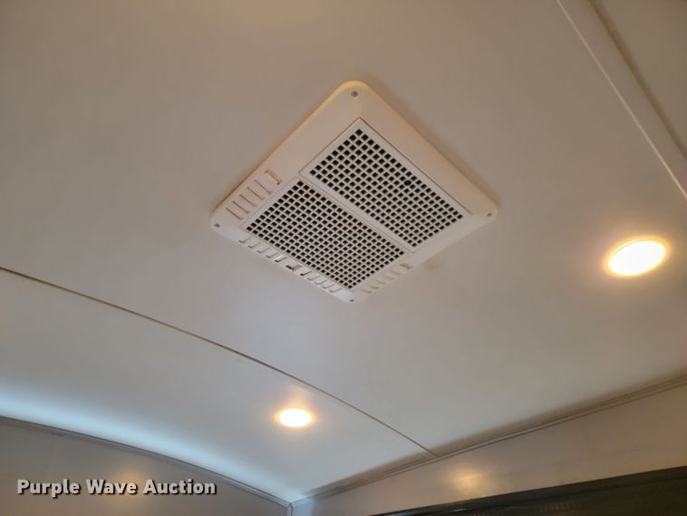 image for item ME9755 2013 Jayco Pinnacle  camper