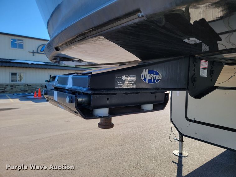 image for item ME9755 2013 Jayco Pinnacle  camper