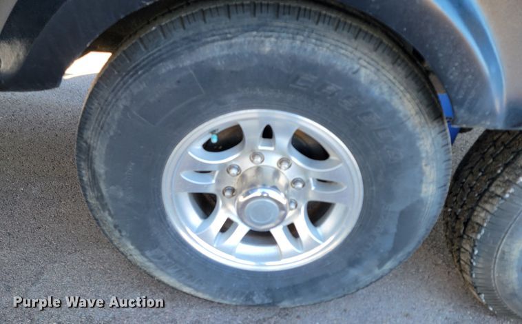 image for item ME9755 2013 Jayco Pinnacle  camper