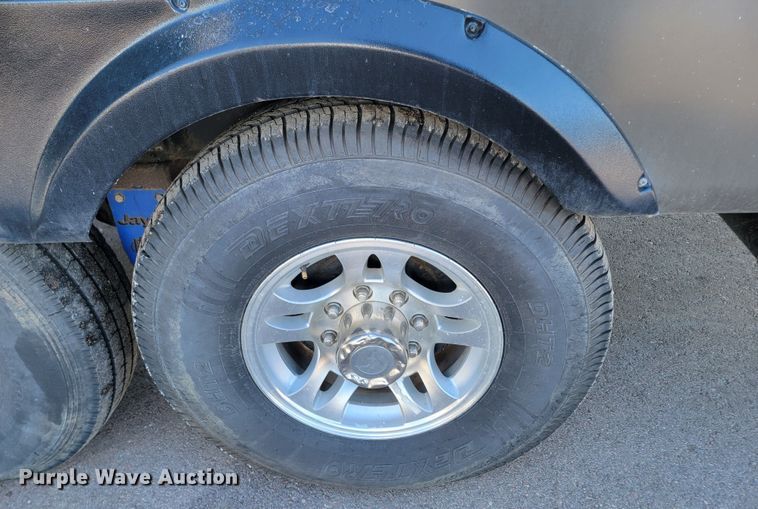 image for item ME9755 2013 Jayco Pinnacle  camper