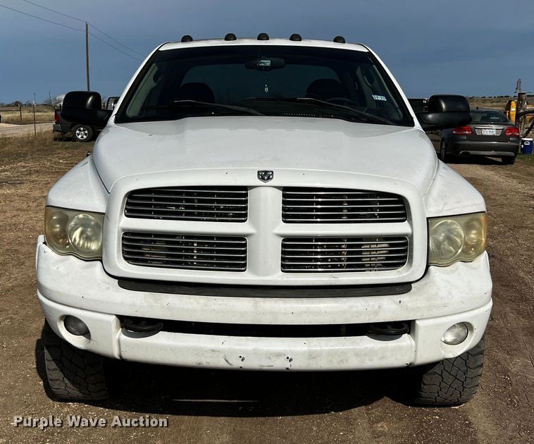 image for item MF9803 2003 Dodge Ram 3500  Quad Cab pickup truck