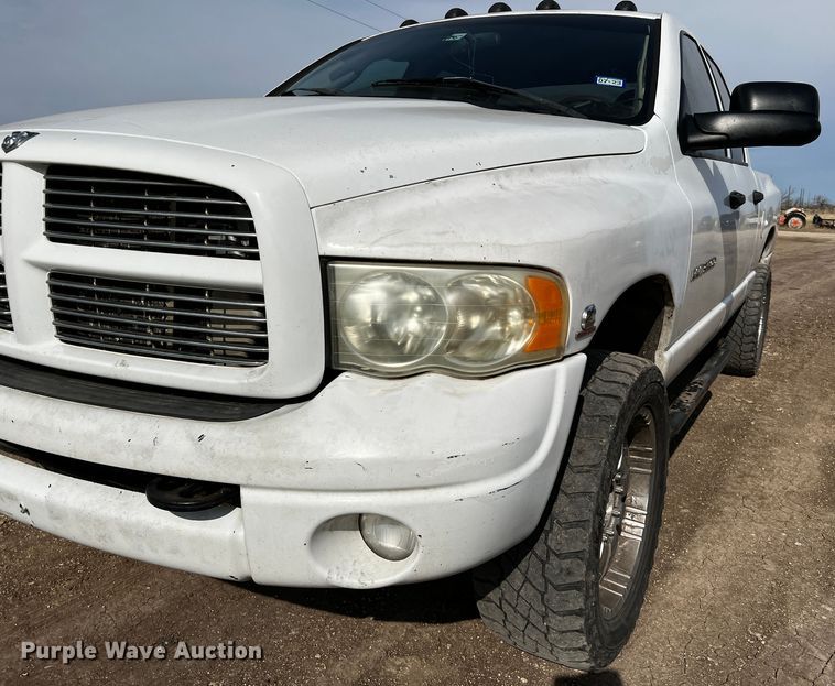 image for item MF9803 2003 Dodge Ram 3500  Quad Cab pickup truck