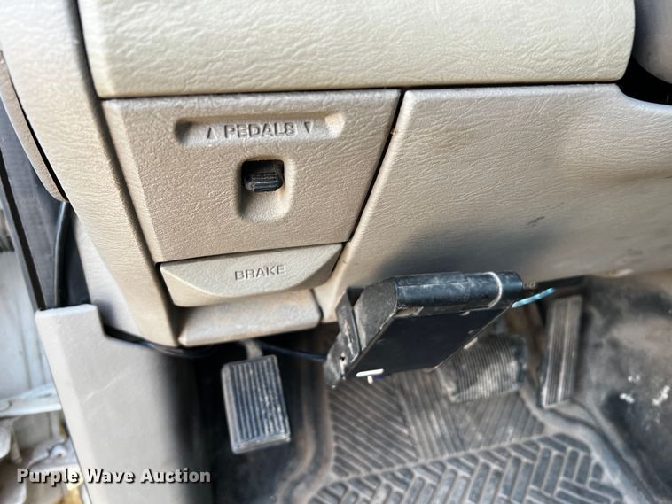 image for item MF9803 2003 Dodge Ram 3500  Quad Cab pickup truck