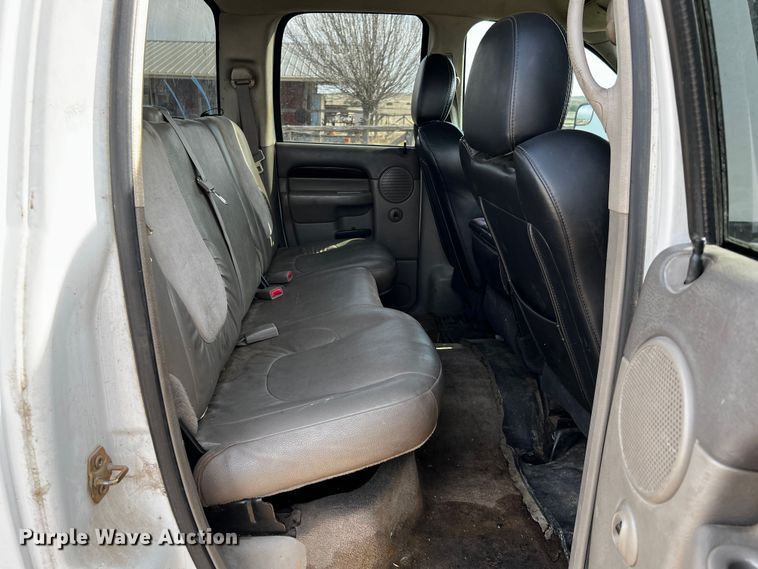 image for item MF9803 2003 Dodge Ram 3500  Quad Cab pickup truck