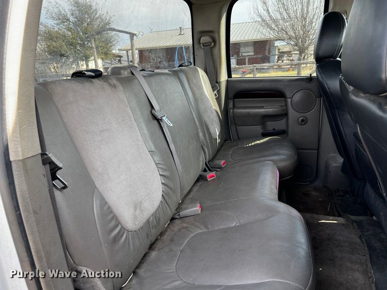 image for item MF9803 2003 Dodge Ram 3500  Quad Cab pickup truck